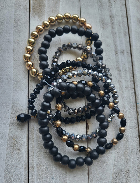 Avery Black Bracelet Stack